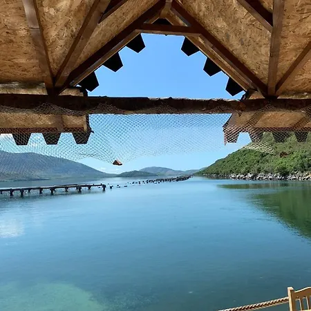 The Mussel House