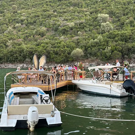 The Mussel House * Ksamil