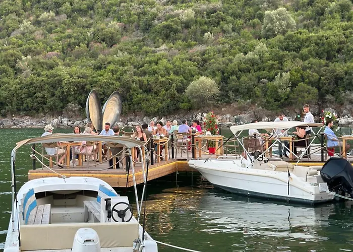 The Mussel House * Ksamil